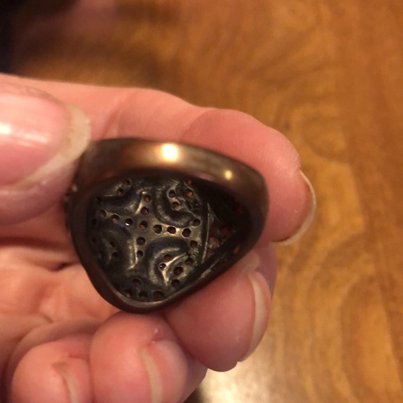 Pretty Costume Rhinestone Ring - Picture 6 of 16